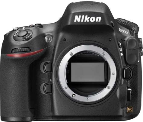 Nikon D800 vs Canon PowerShot A2200 Karşılaştırma